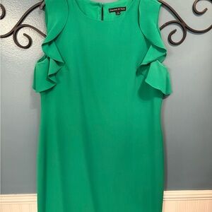 Preston & York Green Ruffle Sleeve Shift Dress